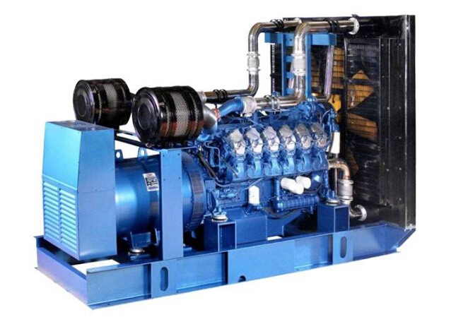 中兴镇康明斯30kw小型柴油二手发电机组 中兴镇康明斯30kw小型柴油二手发电机组